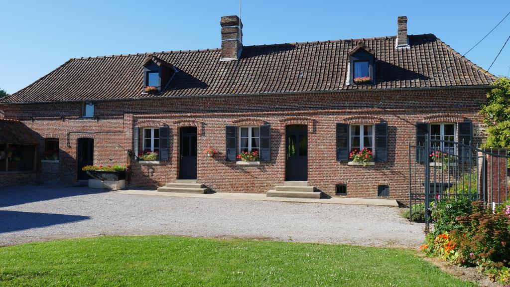 Chambres D'Hotes La Ferme Du Scardon Neufmoulin Esterno foto
